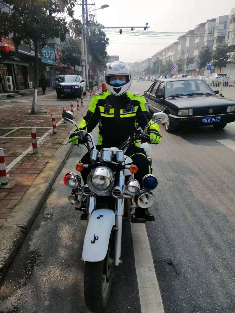 1581932055834975.jpg 50.jpg