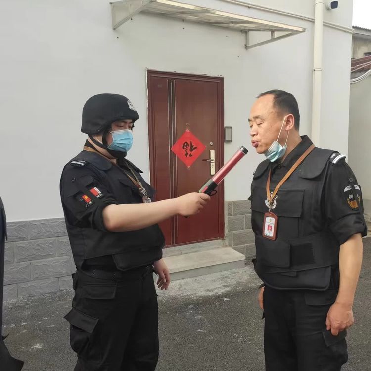 1682929625406173.jpg 1682929625406173.jpg