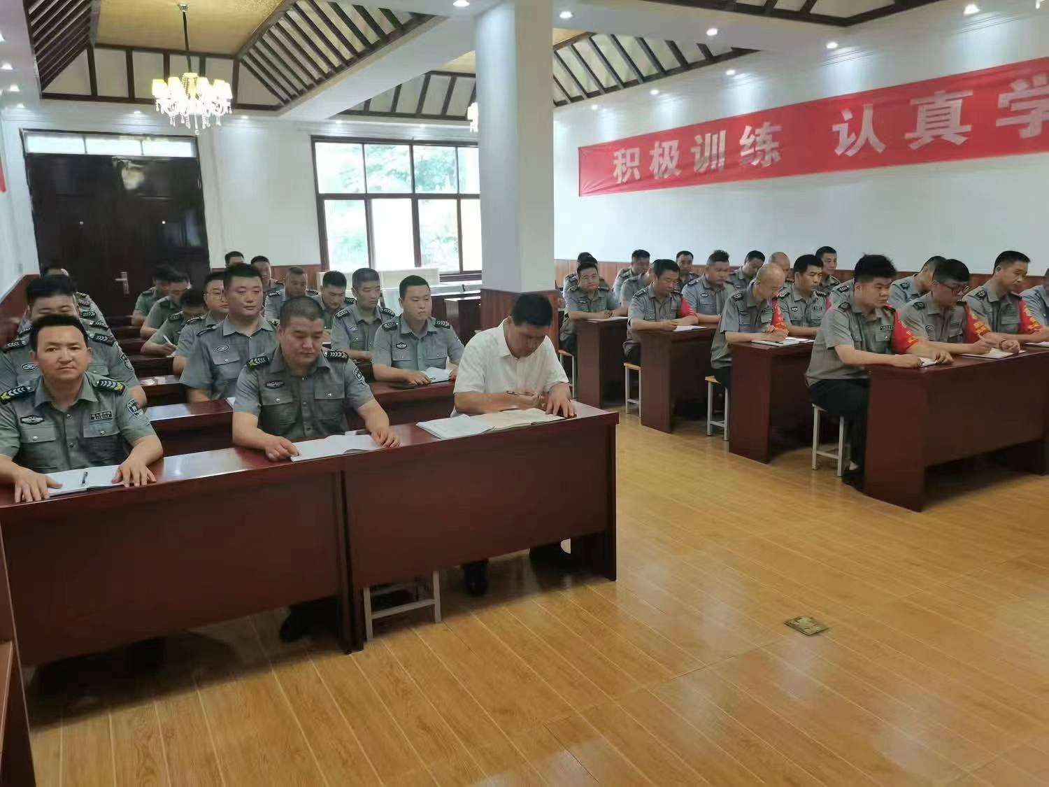 1689298990205440.jpg 1689298990205440.jpg