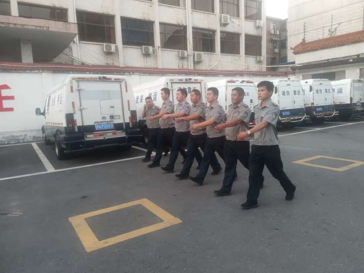 1693962895683058.jpg 1693962895683058.jpg