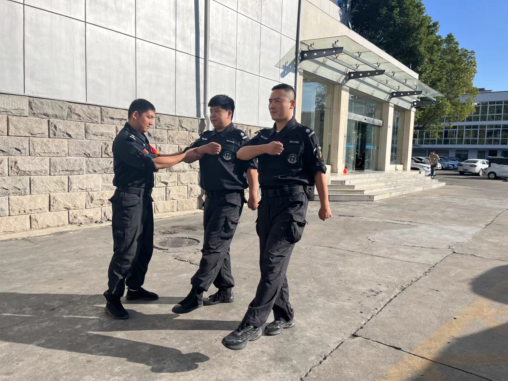 1698759668686897.jpg 1698759668686897.jpg