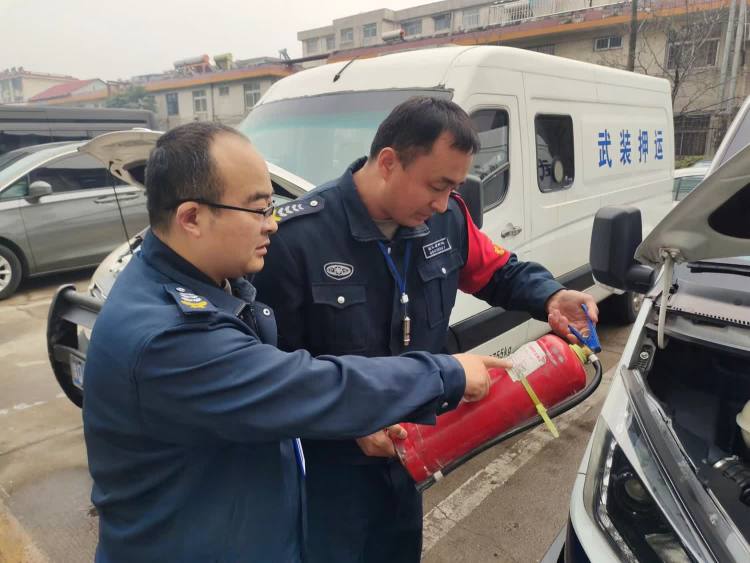 1703844053308484.jpg 1703844053308484.jpg