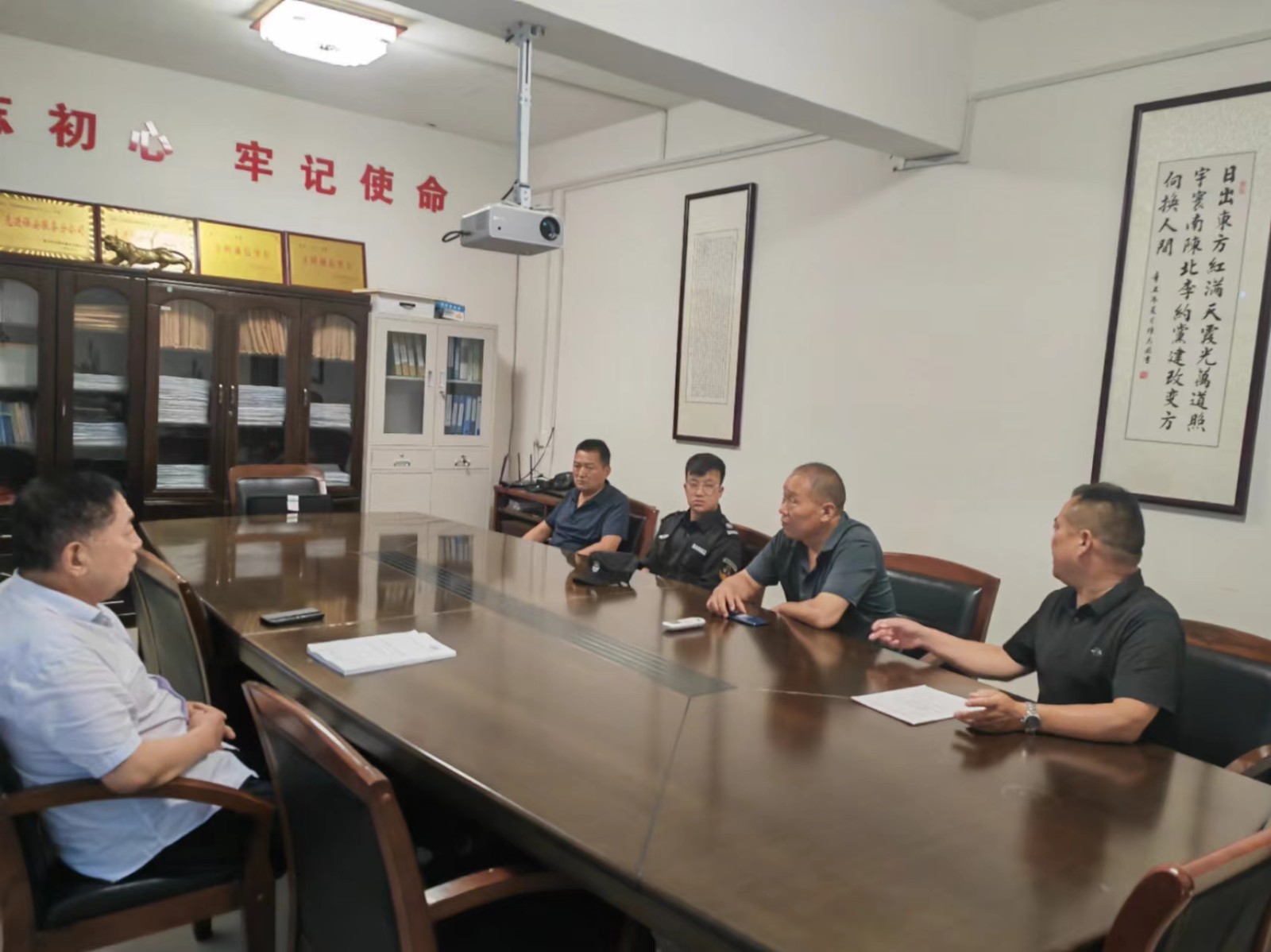 1721013564879487.jpg 1721013564879487.jpg