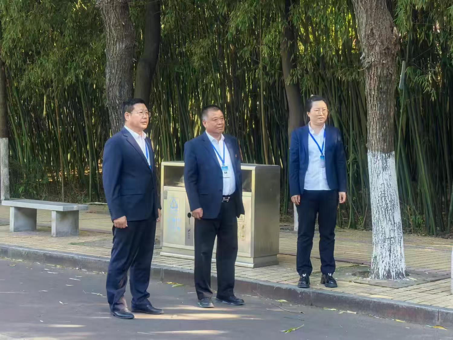 1729646568551574.jpg 1729646568551574.jpg