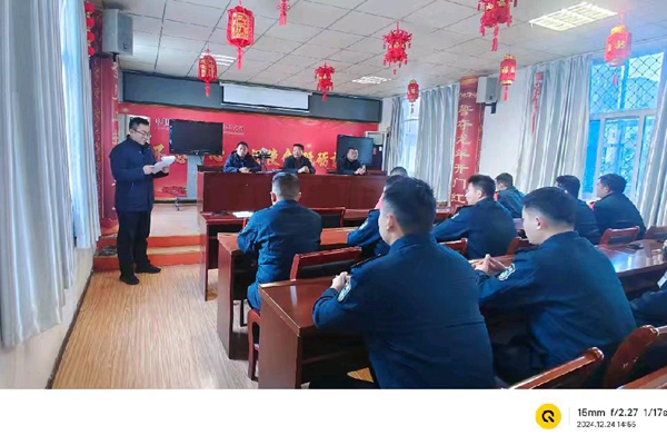 1735118672471920.jpg 8c222652b27b4eaf9eff66aef4bbb1de__jpg.heic~tplv-flrovnc8r8-s2-cC-q_0_0_0_0_q0.jpg