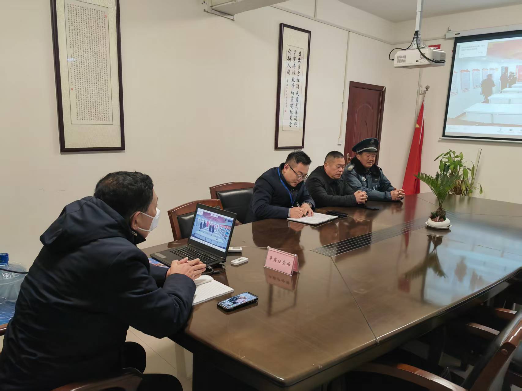 1736823079460469.jpg 1736823079460469.jpg