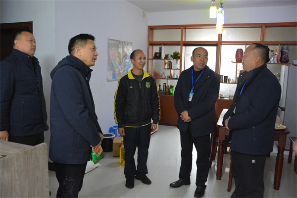 1737772326148161.jpg 5.jpg