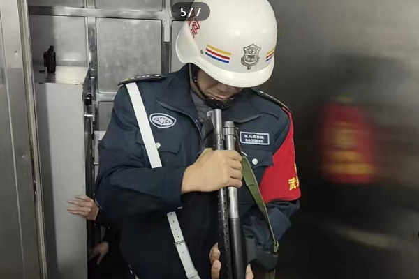 1740730687690443.png 1740730596420.png