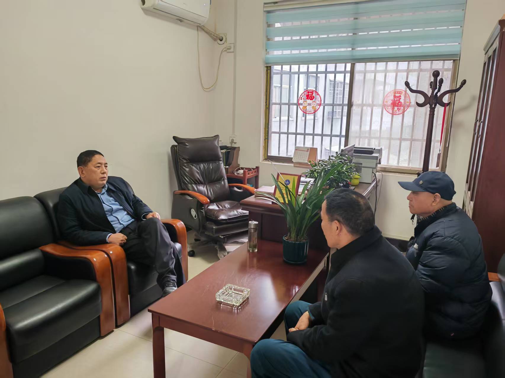 1741509958744581.jpg 1741509958744581.jpg