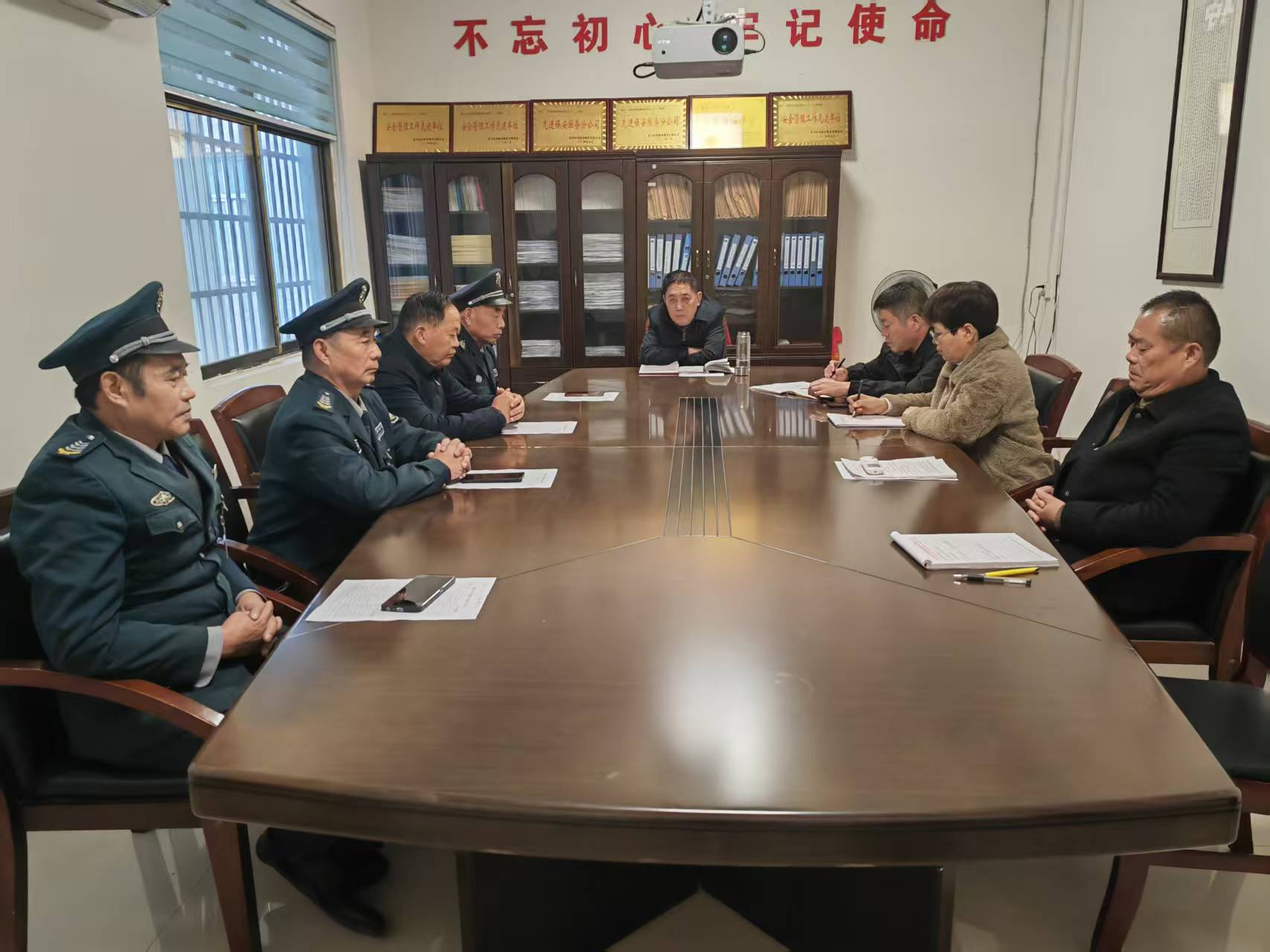 1763708590940138.jpg 1763708590940138.jpg