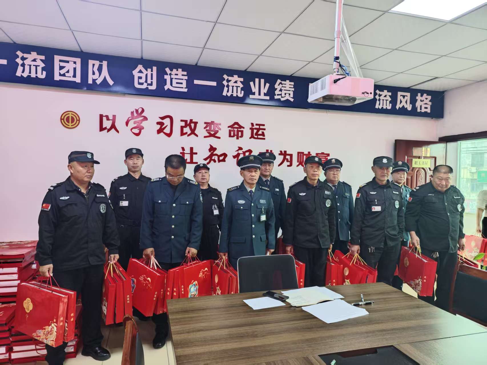 1764724686854729.jpg 微信圖片_20251105092249_185_63.jpg